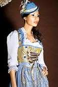 Edles Luxus-Dirndl