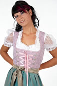 Wunderschönes zartes und langes Dirndl