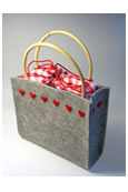 Hochwertige Handtasche - Tascherl "Walli" mit Bambus