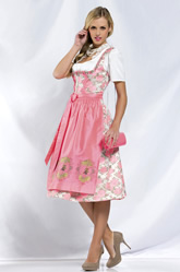 Trend - Pumps zum Dirndl